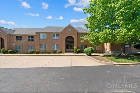 3353 Diehl Rd, Cincinnati, OH 45211