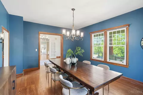 Dining - 1006 Lenox Pl, Cincinnati, OH 45229 photo 2 of 3