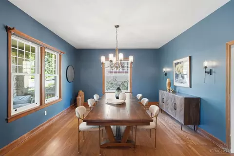 Dining - 1006 Lenox Pl, Cincinnati, OH 45229 photo 1 of 3