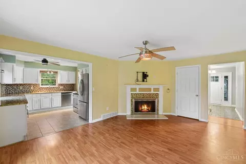 Living - 6516 Fields Ertel Rd, Cincinnati, OH 45249 photo 10 of 13