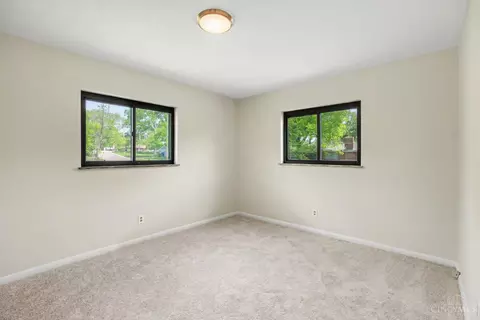Bedroom - 2032 Arrowood Pl, Cincinnati, OH 45231 photo 2 of 3