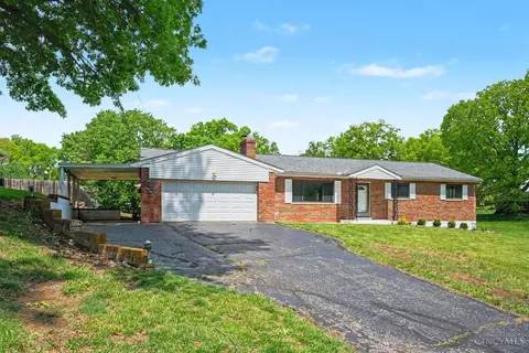 Exterior - 2032 Arrowood Pl, Cincinnati, OH 45231 photo 3 of 10