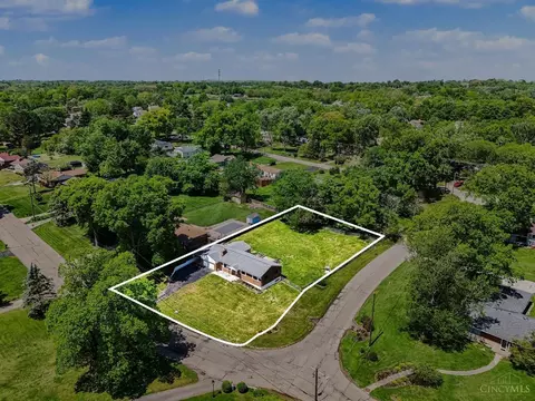 View/Area - 2032 Arrowood Pl, Cincinnati, OH 45231 photo 6 of 7