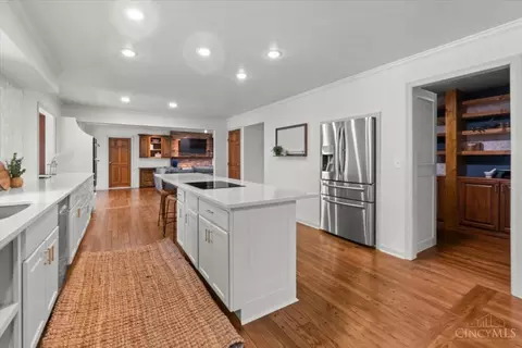 8294 Millview Dr, Cincinnati, OH 45249 photo 10
