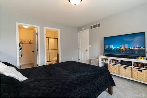 Bedroom - 5984 Oak Leaf Ct, Morrow, OH 45152 photo 3 of 6