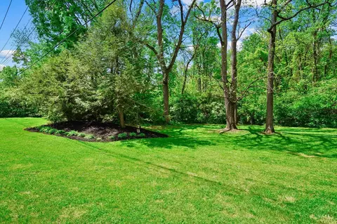 Exterior - 11025 Embassy Dr, Forest Park, OH 45240 photo 11 of 25