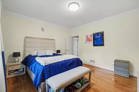 Bedroom - 580 Chaswil Dr, Cincinnati, OH 45255 photo 6 of 7