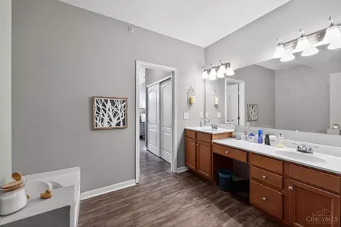 7615 Skyview Cir, Cincinnati, OH 45248 photo 19