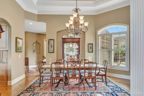 Dining - 5190 Emerald View Dr, Hamilton Township, OH 45039 photo 5 of 7
