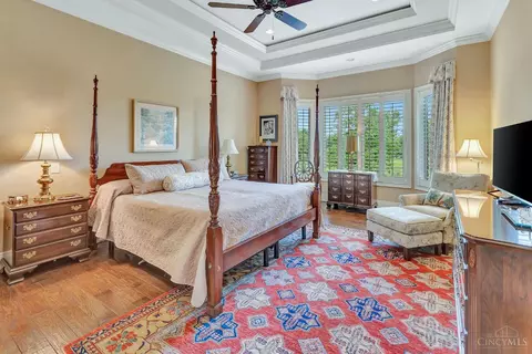 Bedroom - 5190 Emerald View Dr, Hamilton Township, OH 45039 photo 1 of 3