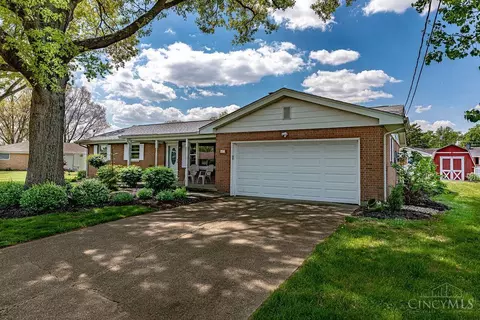 403 Redwood Dr, Trenton, OH 45067