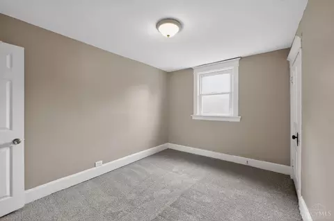 Bedroom - 4938 Plainville Rd, Cincinnati, OH 45227 photo 2 of 12