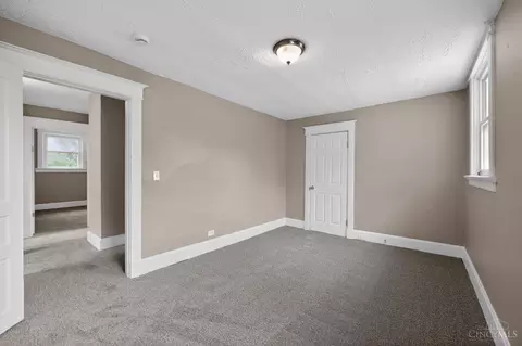 Bedroom - 4938 Plainville Rd, Cincinnati, OH 45227 photo 11 of 12