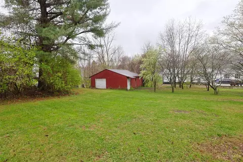 Exterior - 76 Stivers Rd, Aberdeen, OH 45101 photo 3 of 6