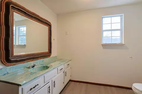 Bath - 76 Stivers Rd, Aberdeen, OH 45101 photo 3 of 4