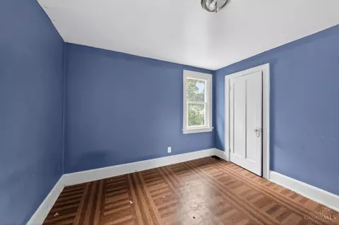 Bedroom - 2723 Robert Ave, Cincinnati, OH 45211 photo 3 of 4