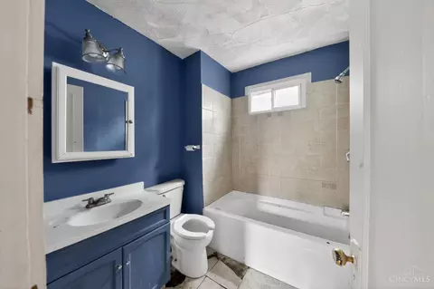 Bath - 2723 Robert Ave, Cincinnati, OH 45211 photo 1 of 2