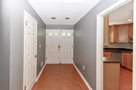 Entry Way - 6248 Margo Ln, Cincinnati, OH 45227 photo 1 of 1