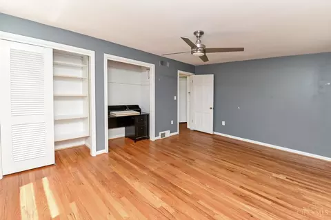 Bedroom - 6248 Margo Ln, Cincinnati, OH 45227 photo 3 of 7