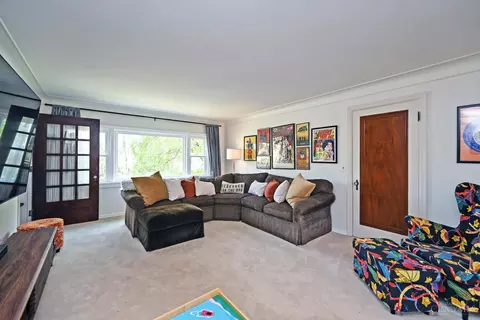 7325 Brookcrest Dr, Cincinnati, OH 45237 photo 9