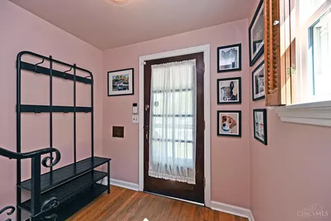 7325 Brookcrest Dr, Cincinnati, OH 45237 photo 5