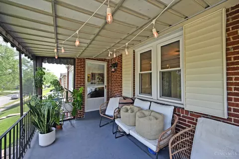 7325 Brookcrest Dr, Cincinnati, OH 45237 photo 26