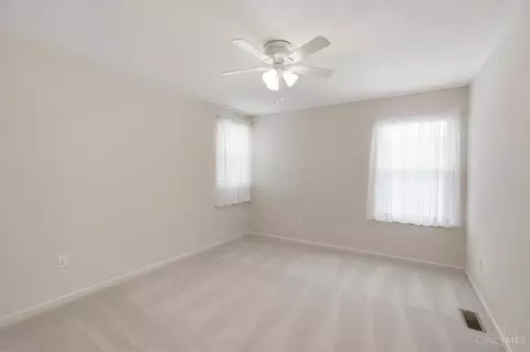 Bedroom - 12191 Crestfield Ct, Cincinnati, OH 45249 photo 7 of 10