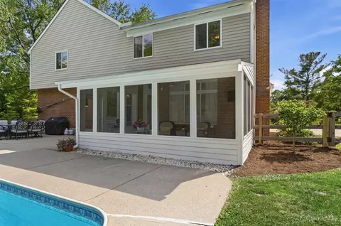 Exterior - 572 Common Wealth Dr, Cincinnati, OH 45244 photo 16 of 27