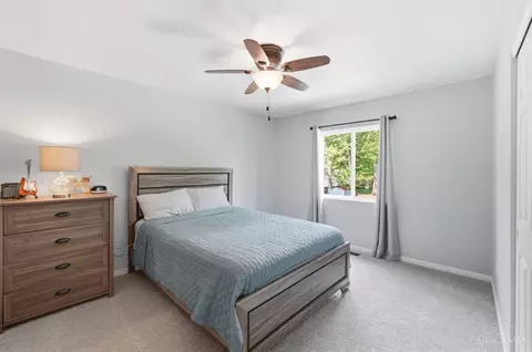 Bedroom - 572 Common Wealth Dr, Cincinnati, OH 45244 photo 5 of 9