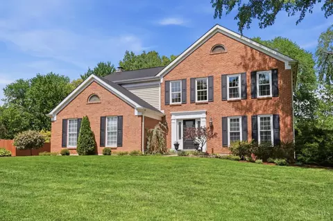 Exterior - 572 Common Wealth Dr, Cincinnati, OH 45244 photo 3 of 27