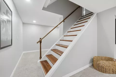 Entry Way - 572 Common Wealth Dr, Cincinnati, OH 45244 photo 8 of 11