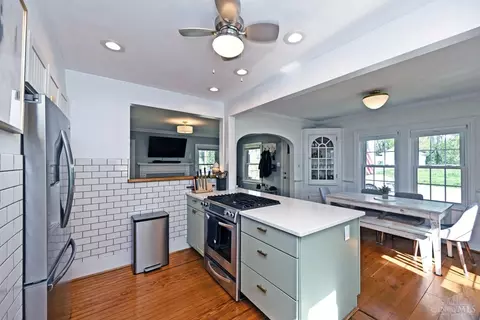 Kitchen - 3697 Saybrook Ave, Cincinnati, OH 45208 photo 5 of 5
