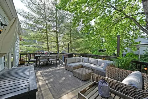 Exterior - 3697 Saybrook Ave, Cincinnati, OH 45208 photo 5 of 17