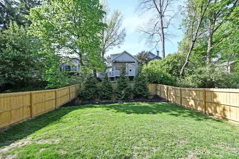 Exterior - 3697 Saybrook Ave, Cincinnati, OH 45208 photo 15 of 17