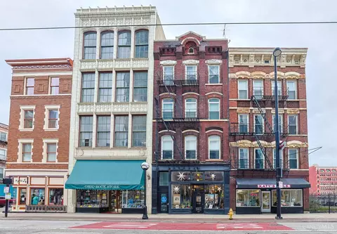 724 Main St, Cincinnati, OH 45202