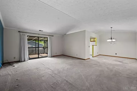 Living - 3981 School Section Rd, Cheviot, OH 45211 photo 1 of 4