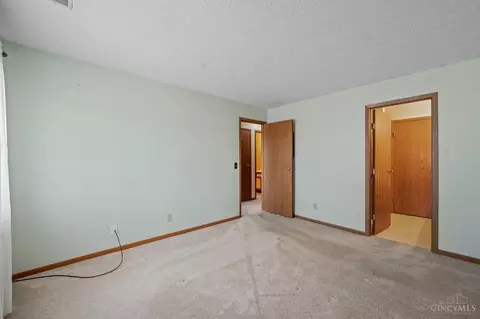 Bedroom - 3981 School Section Rd, Cheviot, OH 45211 photo 3 of 7