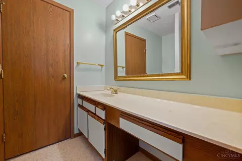 Bath - 3981 School Section Rd, Cheviot, OH 45211 photo 1 of 3