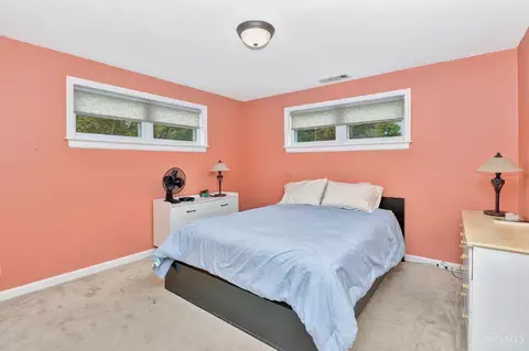Bedroom - 208 Furbee Dr, Mason, OH 45040 photo 3 of 3