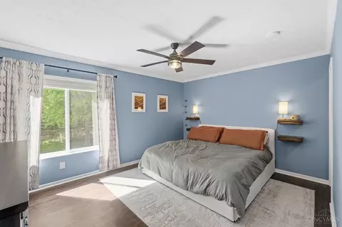 Bedroom - 422 Wyndham Dr, Hamilton Township, OH 45039 photo 1 of 4