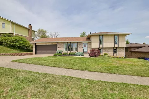 1285 Elizabeth Dr, Hamilton, OH 45013