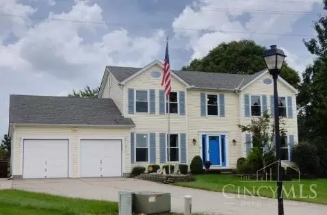 7808 Meadow Crest Ct, Maineville, OH 45039
