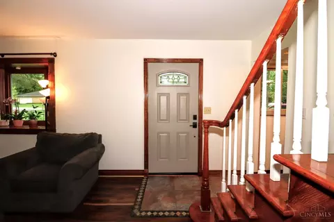 Entry Way - 1815 Wanninger Ln, Cincinnati, OH 45255 photo 1 of 2