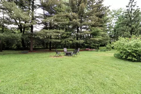 Exterior - 1815 Wanninger Ln, Cincinnati, OH 45255 photo 6 of 13
