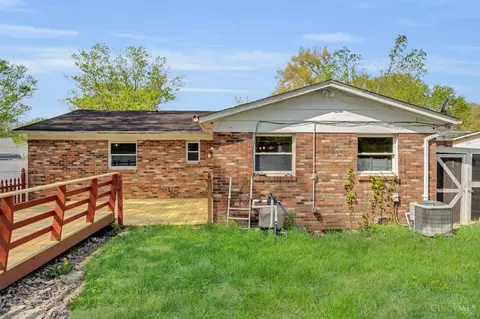 Exterior - 4488 Glen Willow Dr, Batavia, OH 45103 photo 14 of 16