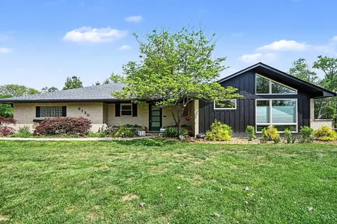 8130 Hopewell Rd, Montgomery, OH 45242