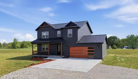 3509 St Rt 72, Sabina, OH 45169