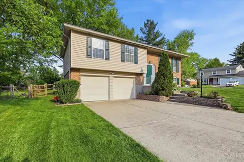 Exterior - 8854 Dover Dr, Maineville, OH 45039 photo 2 of 7