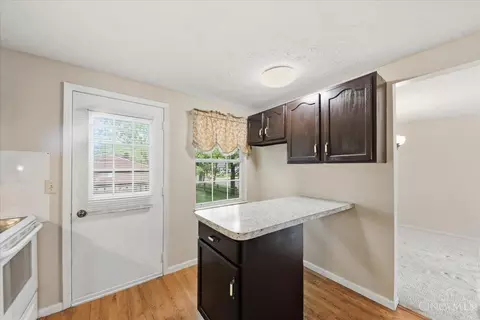 Kitchen - 8854 Dover Dr, Maineville, OH 45039 photo 3 of 4