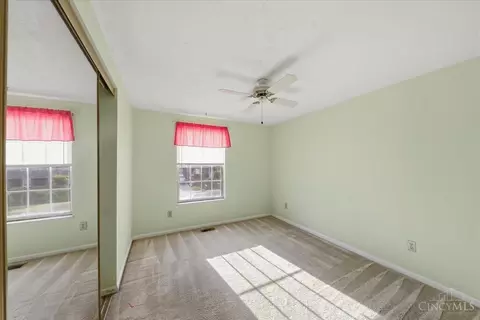 Bedroom - 8854 Dover Dr, Maineville, OH 45039 photo 3 of 7